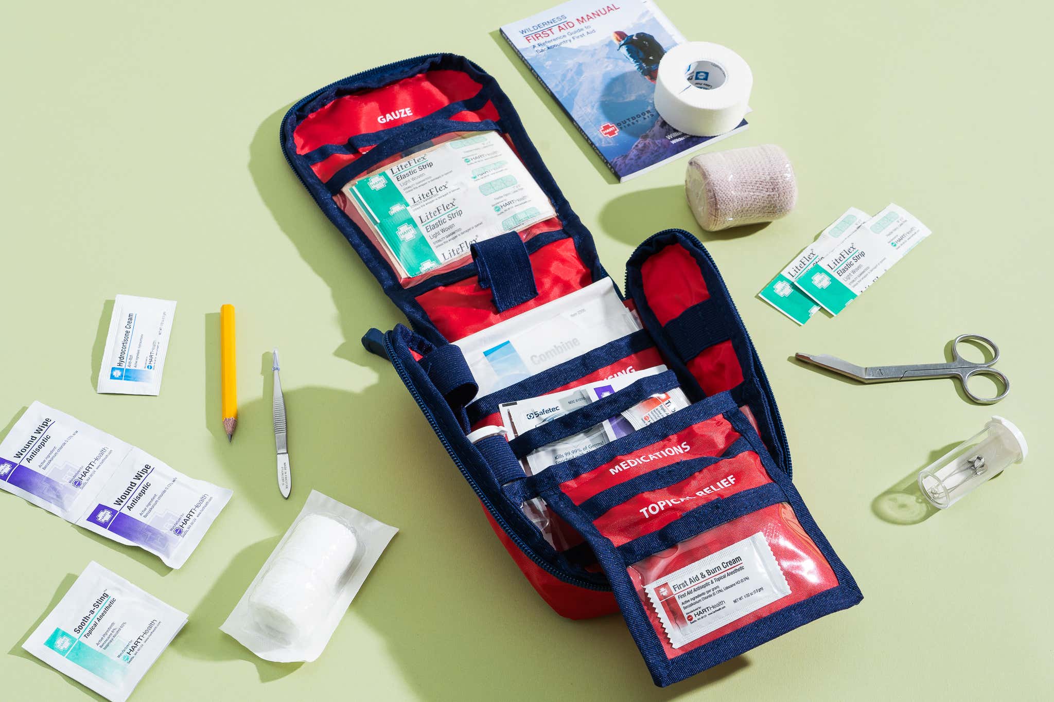 Essential Guide to Building a Good First Aid Kit for Emergency Preparedness